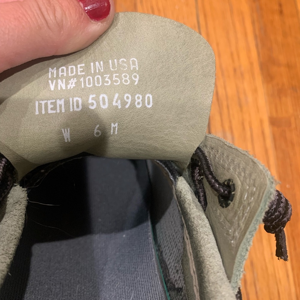 Women’s Small Batch L.L Bean Rubber Mocs. 6m View 4